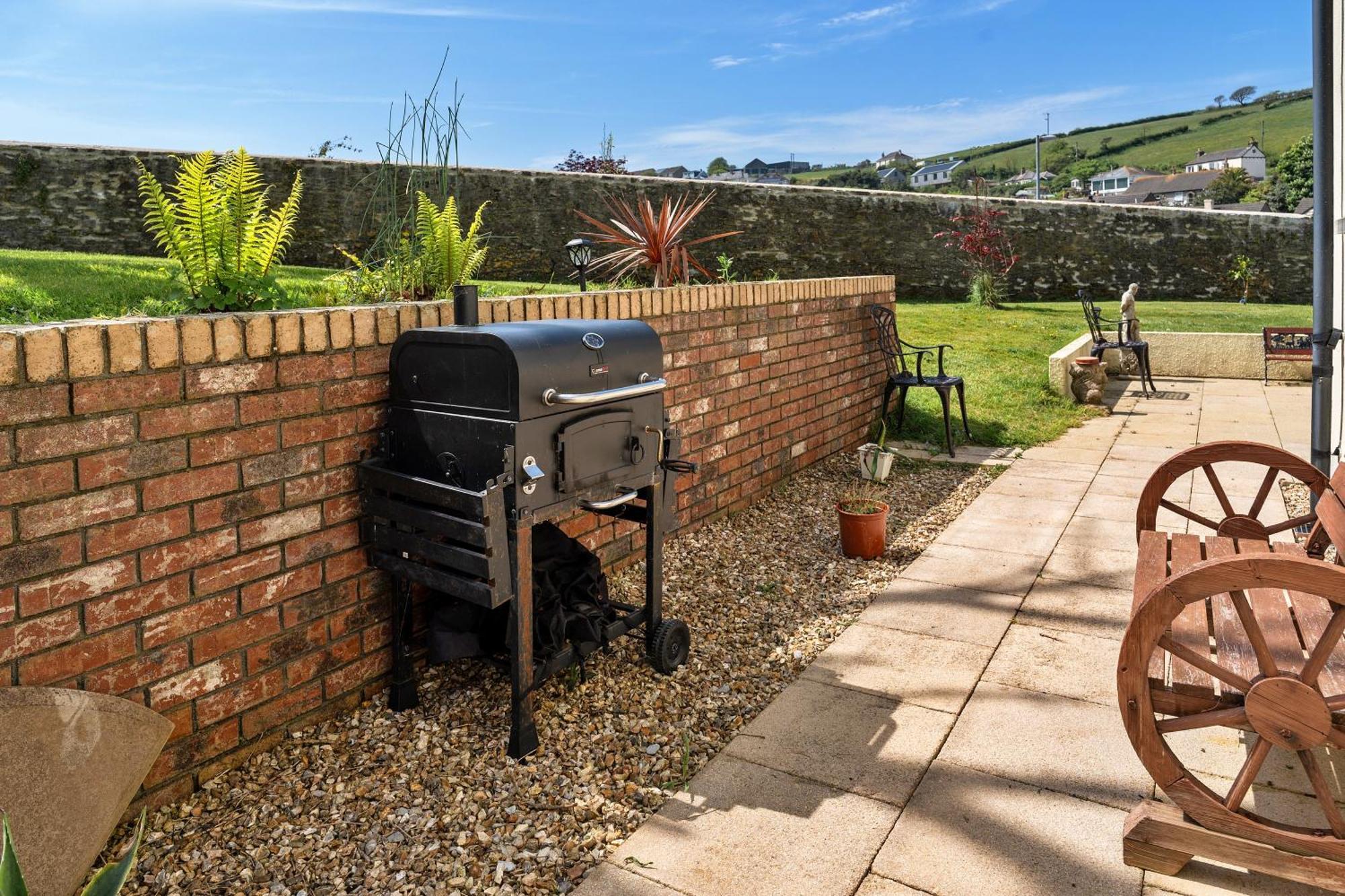 Finest Retreats - Nicely Tucked Away Cottage Torpoint Exterior photo